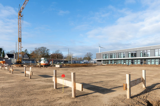 Ein Baugrundst&uuml;ck f&uuml;r eine Halle abstecken 