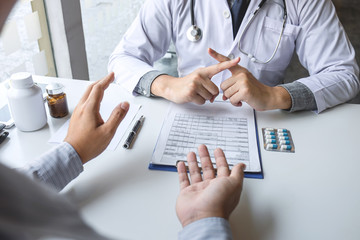 Doctor and patient are discussing consultation about symptom problem diagnosis of disease talk to the patient about medication and treatment method