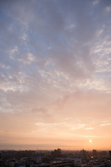 Obraz premium 日没の街のシルエット