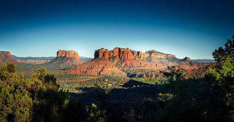 Naklejka premium Beautiful Sunny day in the Red Rock of Sedona Arizona