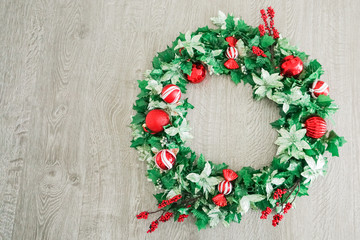 Christmas Wreath on Wooden Background - Right - Light Contrast