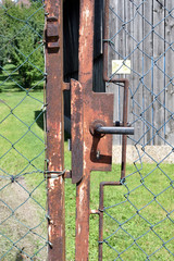 Old Rusty Handle & Lock on Steel Wire Gate 6519-042