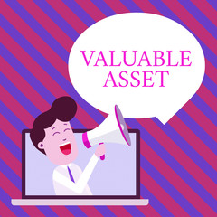 Naklejka premium Handwriting text writing Valuable Asset. Conceptual photo Your most valuable asset is your ability or capacity Man Speaking Through Laptop into Loudhailer Blank Speech Bubble Announce