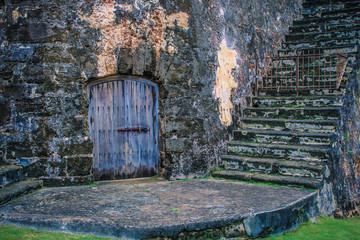 Fototapeta na wymiar door in the fort 
