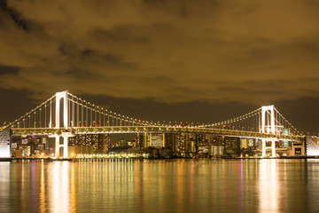 Fototapeta premium (東京都-都市風景)東京レインボーブリッジの夜景１
