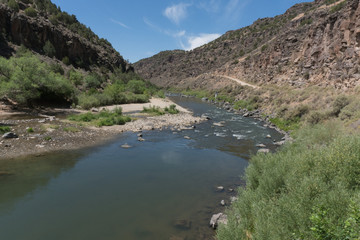 Fototapeta na wymiar The Rio Grande in northern New Mexico southern view.