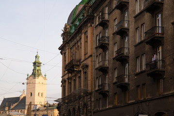 Fototapeta na wymiar view of old urban architecture