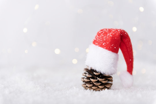bockerl mit Weihnachtsm&uuml;tze