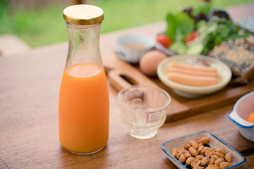 Breakfas on a casual day