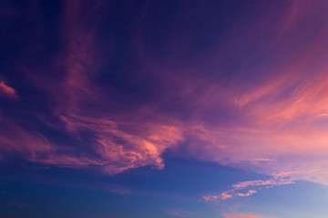 Fototapeta na wymiar dramatic sky with sunlight on fluffy clouds 