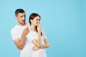Naklejka premium Young couple in t-shirts