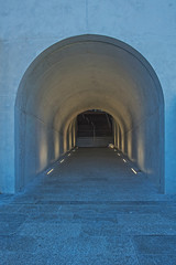 Fussgängertunnel beim Bahnhof von Lugano, Tessin, Schweiz