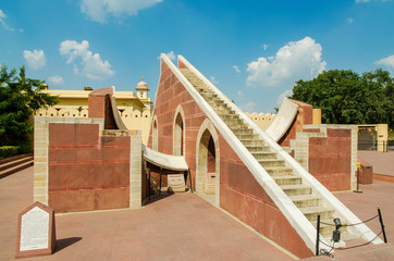 Sundial in Jantar Mantar astronomical observatory (Jaipur, India) - 307369611