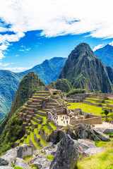 View of the ancient city of Machu Picchu, Peru. Vertical. - obrazy, fototapety, plakaty