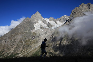 randonnée dans les Alpes