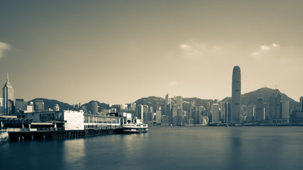 Fototapeta premium Victoria Harbour Skyline