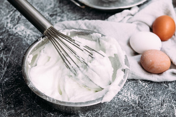Whipped egg white into a thick foam. Plate with egg whipped white