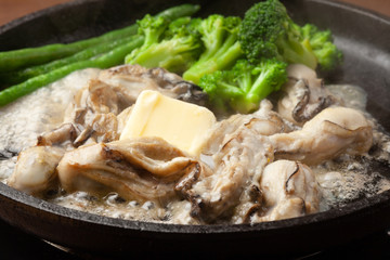 牡蠣のバター焼き