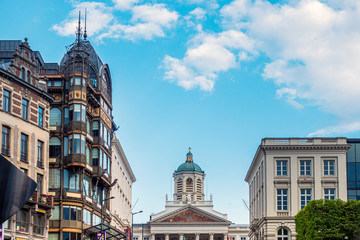 Obraz premium BRUSSELS, BELGIUM - August 27, 2017: Street view of old town in Brussels city, with a population of over 1.8 million, the largest in Belgium.
