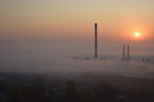 dawn, morning, sun, clouds, fog, foggy morning, dawn in Belgorod