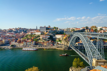 Approach view of the Dom Luis I bridge with part of Ribeira district