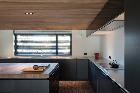 contemporary kitchen