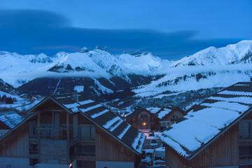 Ski resort erly in the morning