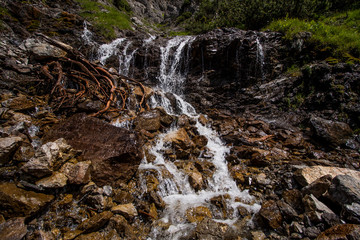Wasserfall am Berg