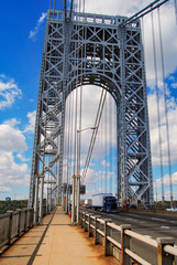 Obraz premium View from road below George Washington Bridge tower