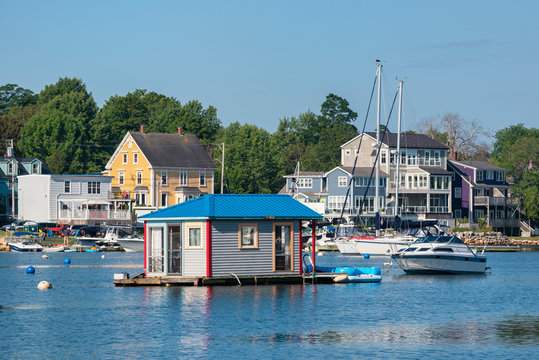 Canada, Nova Scotia, Lunenburg County, Mahone Bay, houseboat in bay
