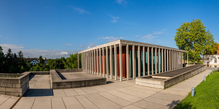 Museum of Modern Literature against sky, Marbach am Neckar, Ludwigsburg, Baden-W?rttemberg, Germany