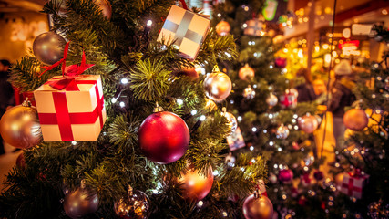 Fototapeta na wymiar Christmas tree lights gifts 