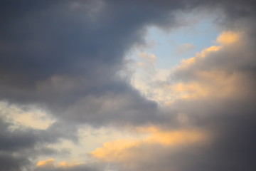 冬の朝の空