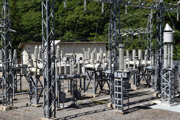 山間部の変電設備