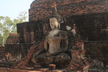 statue of buddha in Sukhothai