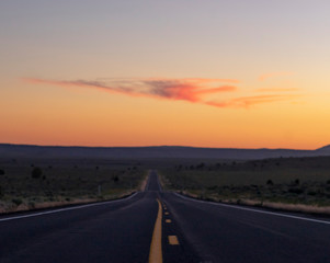 Fototapeta na wymiar road at sunset