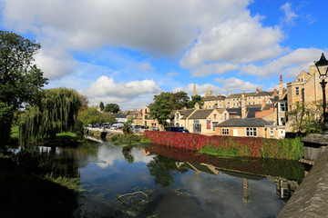 Autumn, river Welland, Georgian market town of Stamford, Lincolnshire County, England, UK