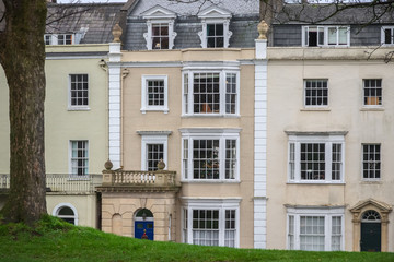 Fototapeta na wymiar English terraced houses around Brandon Hill in Bristol, England