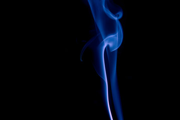 single colored smoke aginst black background