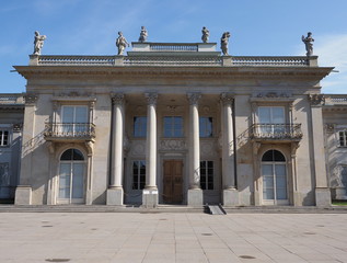 Obraz premium Entrance to palace on the isle in baths park in Warsaw european capital city of Poland in 2019 on June