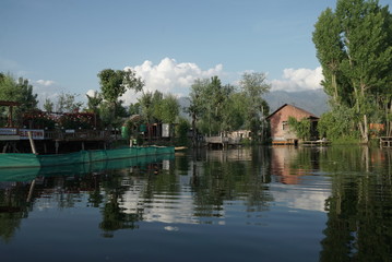 Fototapeta na wymiar View on Dal lake, Srinagar, Kashmir