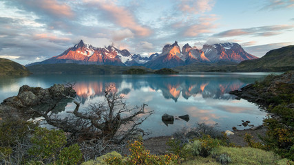 Lac Pehoé, Torres del Paine