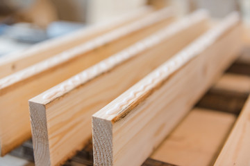 apply glue to the tree. glue the wooden board. glue the wood worktop.
