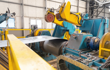 Coils cutter machine, industrial cutting procedure