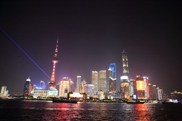 Obraz premium Pudong night view from the Bund in Shanghai, China