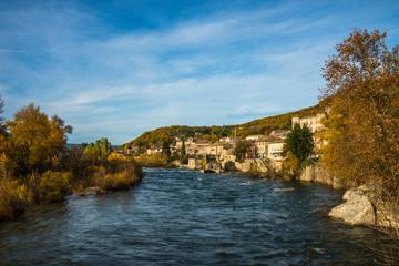 Fototapeta na wymiar rivière Ardèche Vogüé