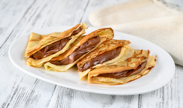 Crepes with chocolate cream
