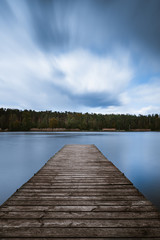 Obraz premium A pier at the Dechsendorfer Weiher