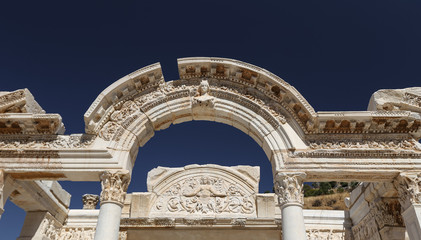 Obraz premium Temple of Hadrian in Ephesus Ancient City, Izmir, Turkey