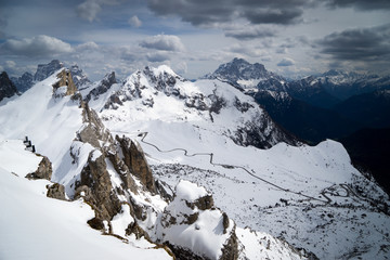 strada nella neve